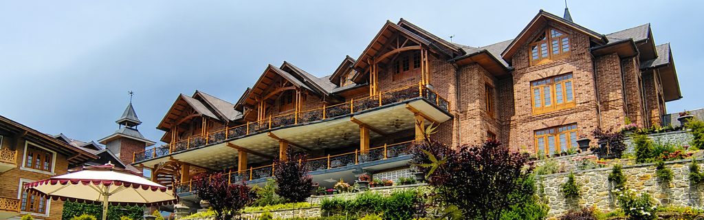 A stunning new address in Srinagar where luxury, wellness, family experiences, and corporate retreats find a home amidst the breathtaking landscapes of Kashmir.